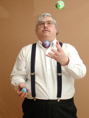 Mike Meissner juggling #2