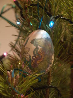 Dragon egg Christmas ornament