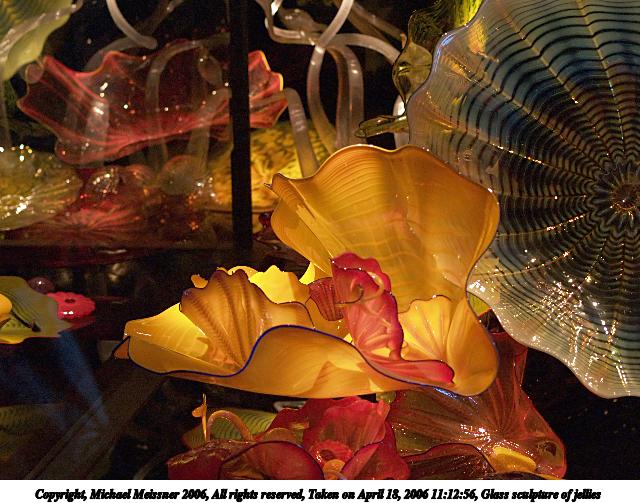 Glass sculpture of jellies #3