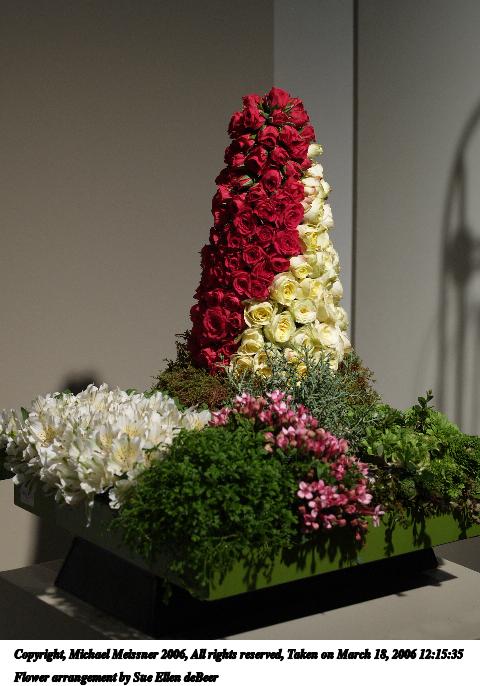 Flower arrangement by Sue Ellen deBeer