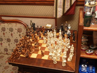 Sherlock Holmes chess set
