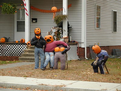 The dysfunctional pumpkin family #2