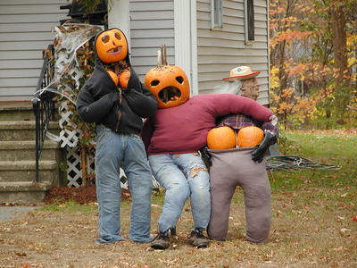 The dysfunctional pumpkin family #4
