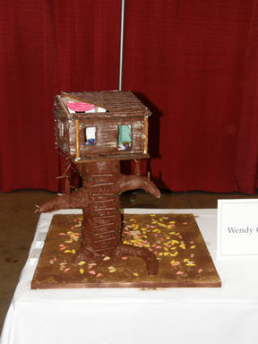 Gingerbread treehouse