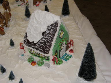 Gingerbread house detail #2