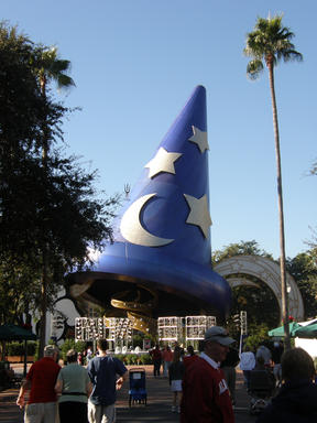 Mickey's hat
