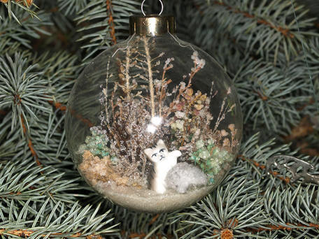 Crystal cat ornament