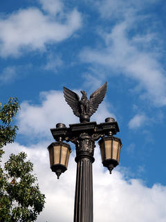 Eagle sculpture on French King bridge