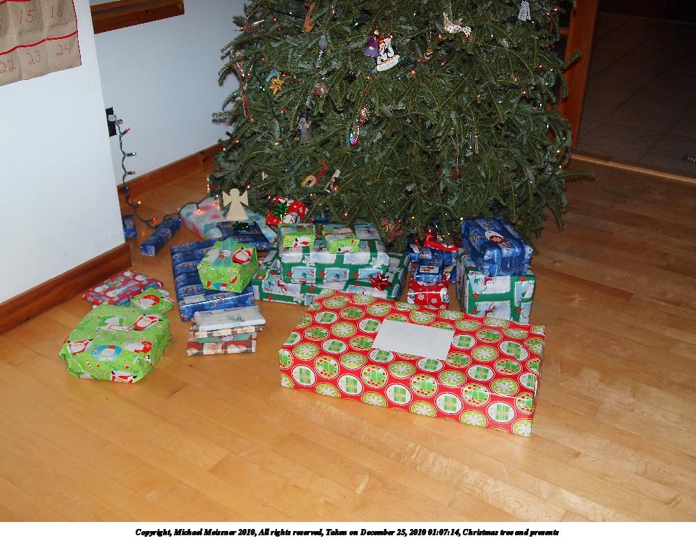 Christmas tree and presents #2