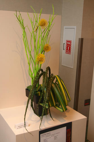 Flower arrangement by Vicki Harrington
