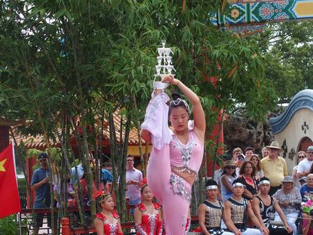 Chinese acrobats #8