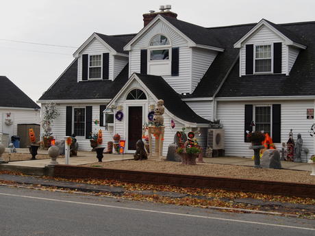 Halloween house in Lawrence, MA #2