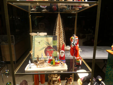 Concord MA Christmas store display #2