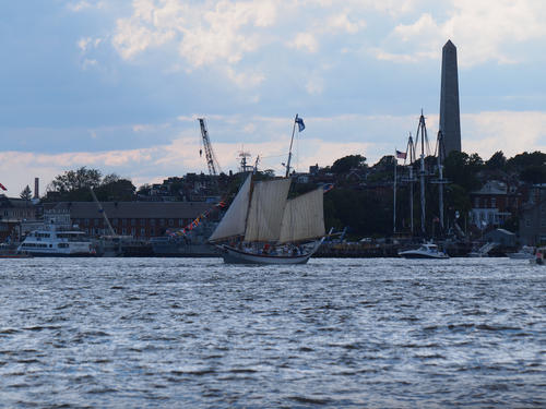 Tall ship & Bunker Hill Memorial