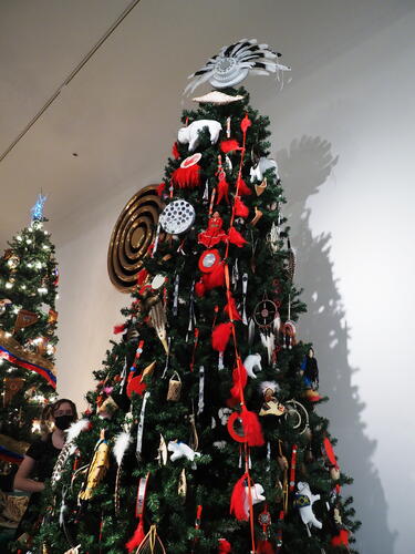 Native America Christmas tree