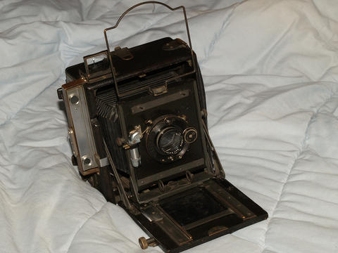 Folmer Grafex Speed Graphic 4x5 large format camera