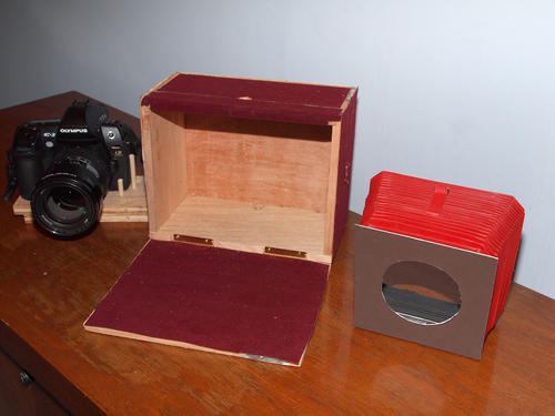 E-3, cigar box, bellows