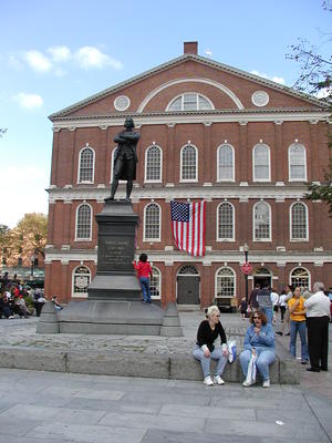 Sam Adams statue in front of Faneuil Hall