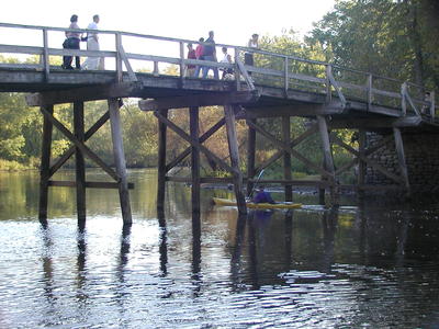Canoe at the north bridge