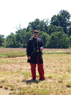 Reenactor who set the scene for the audience