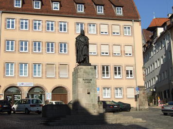 Statue of Albrecht Durer