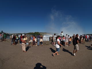 Niagara Falls crowds #2