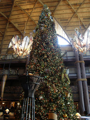 Animal kingdom lodge christmas tree