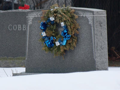 Grave in winter