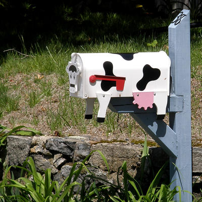 Cow mailbox