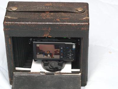 E-P2 inside the Kodak Pony Premo