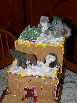 The stuffed animals visit the gingerbread house #4