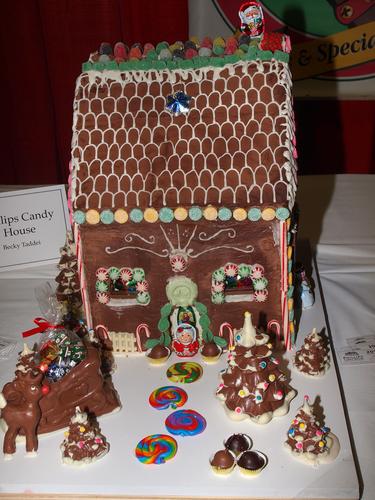Phillips Candy House by Becky Taddei #2