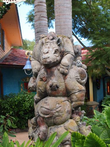 Hippo statue