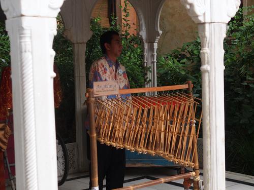 Ankglung, an Indonesian instrument