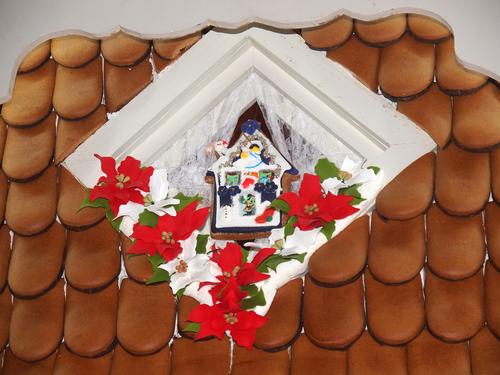 Gingerbread house in the Grand Floridian hotel #11