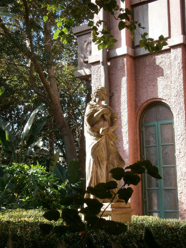 Statue at the Tower of Terror #2