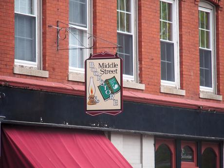 Middle Street Bookstore