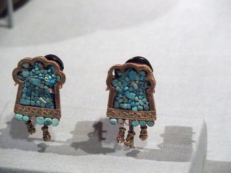 Mayan jewelry