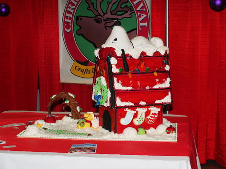 Snoopy gingerbread house #4