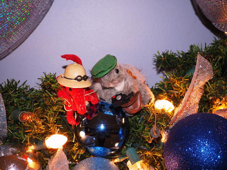Nutzo and Snap as ornaments #2