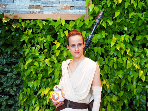 Rae and BB-8 #2