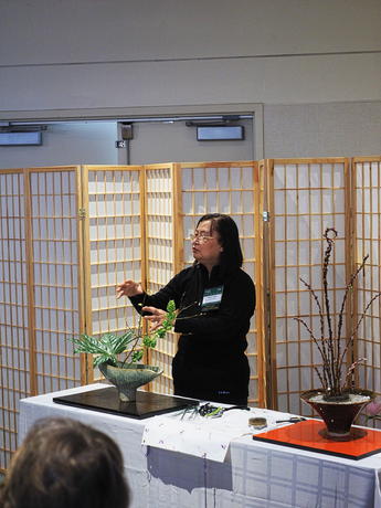 Ikenobo presentation by Wendy Folmer #7