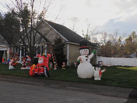 Christmas inflatables #6