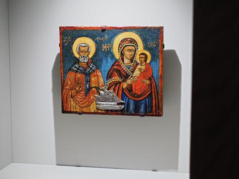 Icon of Mary and the Christ child with St. Nicholas, 1700-1800s