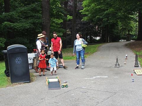 Teapot racing #2