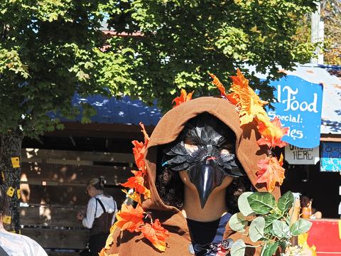 Patron with mask
