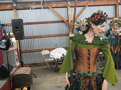Costume contest #3