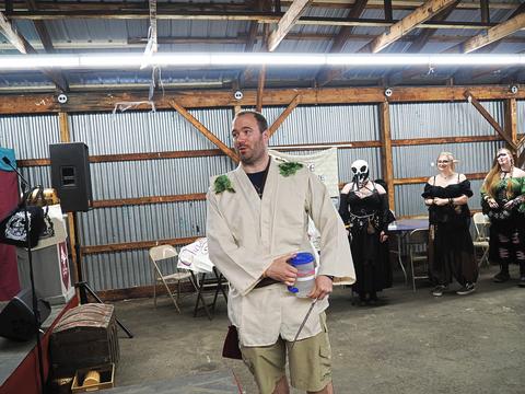 Costume contest #7
