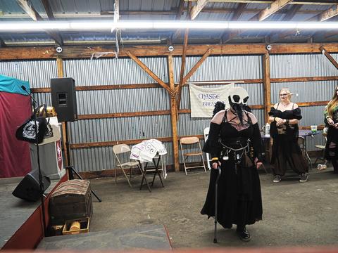 Costume contest #9