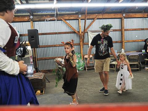 Costume contest #14
